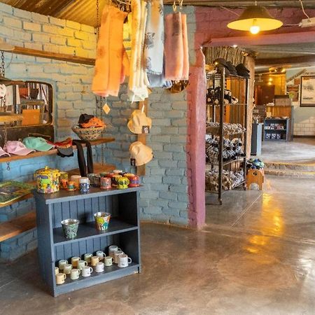 Etosha Safari Camp, Etosha National Park, Namibia Hotel Outjo Exterior foto